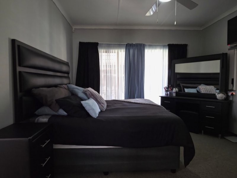 3 Bedroom Property for Sale in Wavecrest Eastern Cape